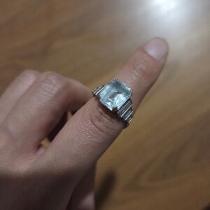 Elegant Silver and Blue Gemstone Ring